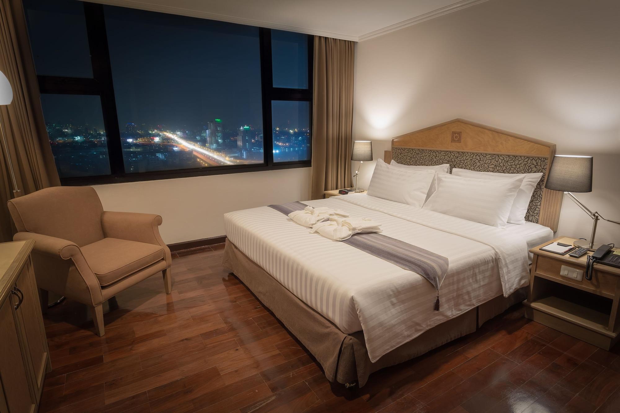 Grand Tower Inn Rama 6 Bangkok Kültér fotó