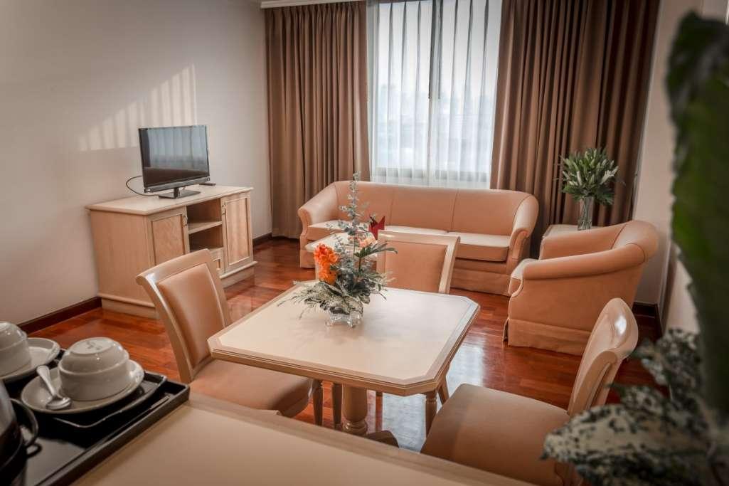 Grand Tower Inn Rama 6 Bangkok Kültér fotó