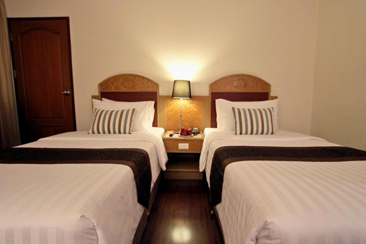 Grand Tower Inn Rama 6 Bangkok Kültér fotó