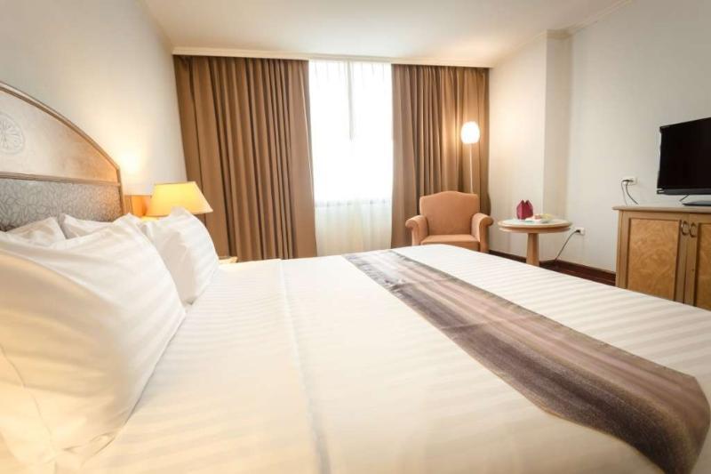Grand Tower Inn Rama 6 Bangkok Kültér fotó
