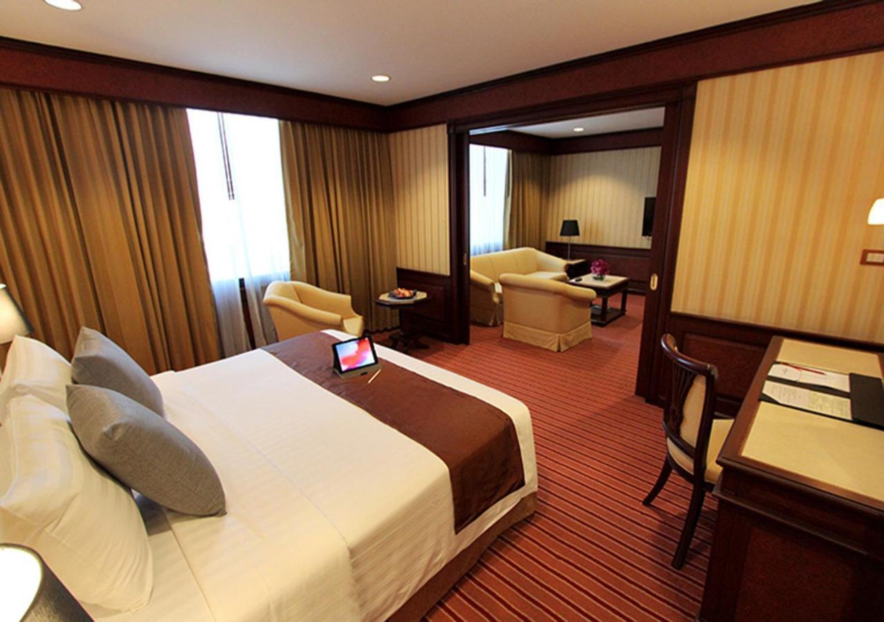 Grand Tower Inn Rama 6 Bangkok Kültér fotó